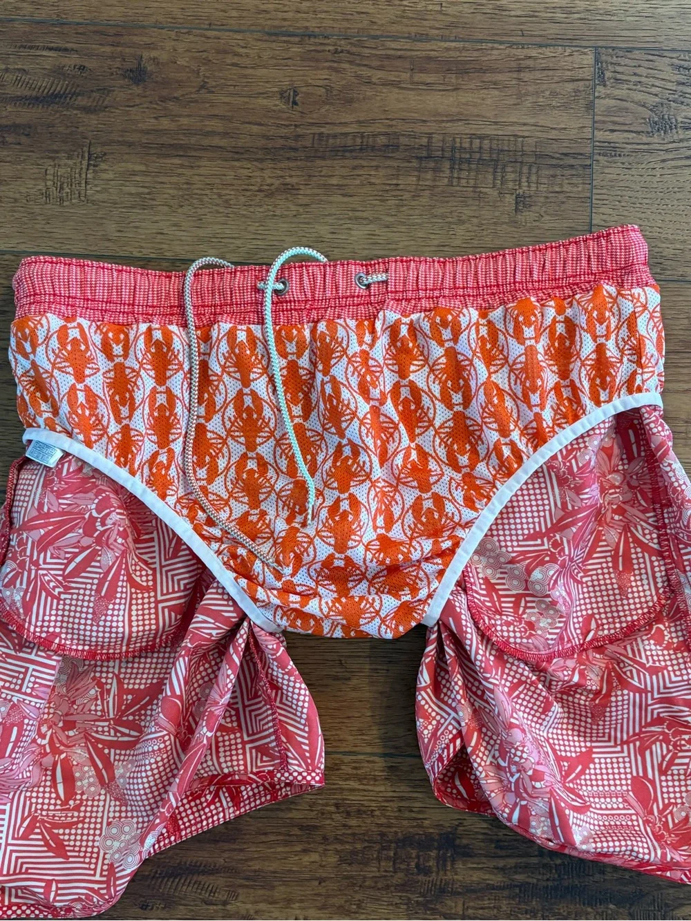 Ted Baker London Lobster Print Swim Trunks Men’s Size 6 US XL Red Orange